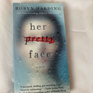 3 FOR $20 BOOKS - Her Pretty Face by Robyn Harding